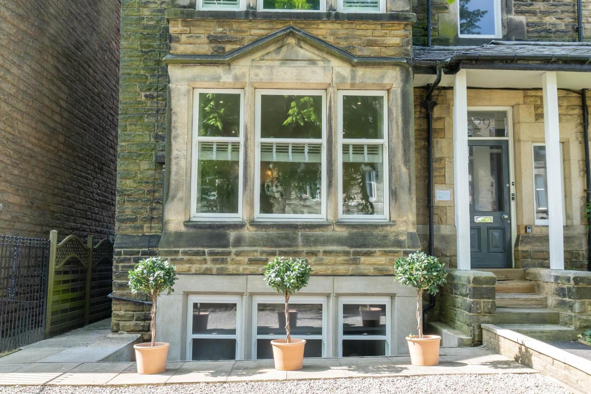 Dragon Parade Apartment - Central Harrogate Exterior foto